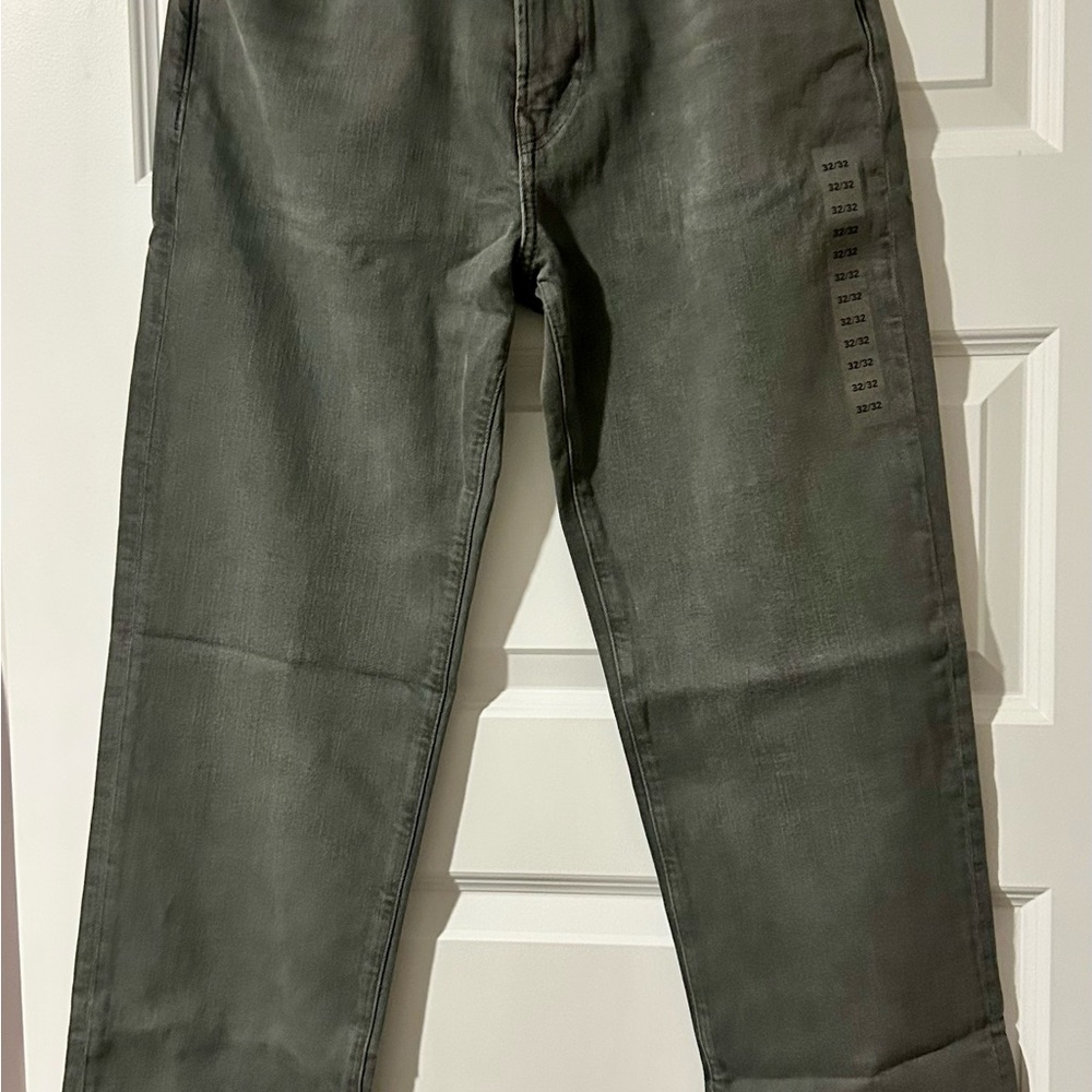 Gray Jeans - Picture 5 of 6
